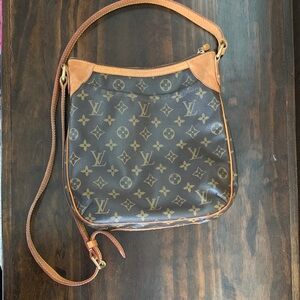 Authentic Louis Vuitton Odeon bag MM